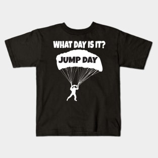 Jump day funny skydiver Kids T-Shirt